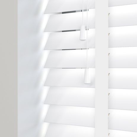 Essentials White wood Taped Venetian Blind