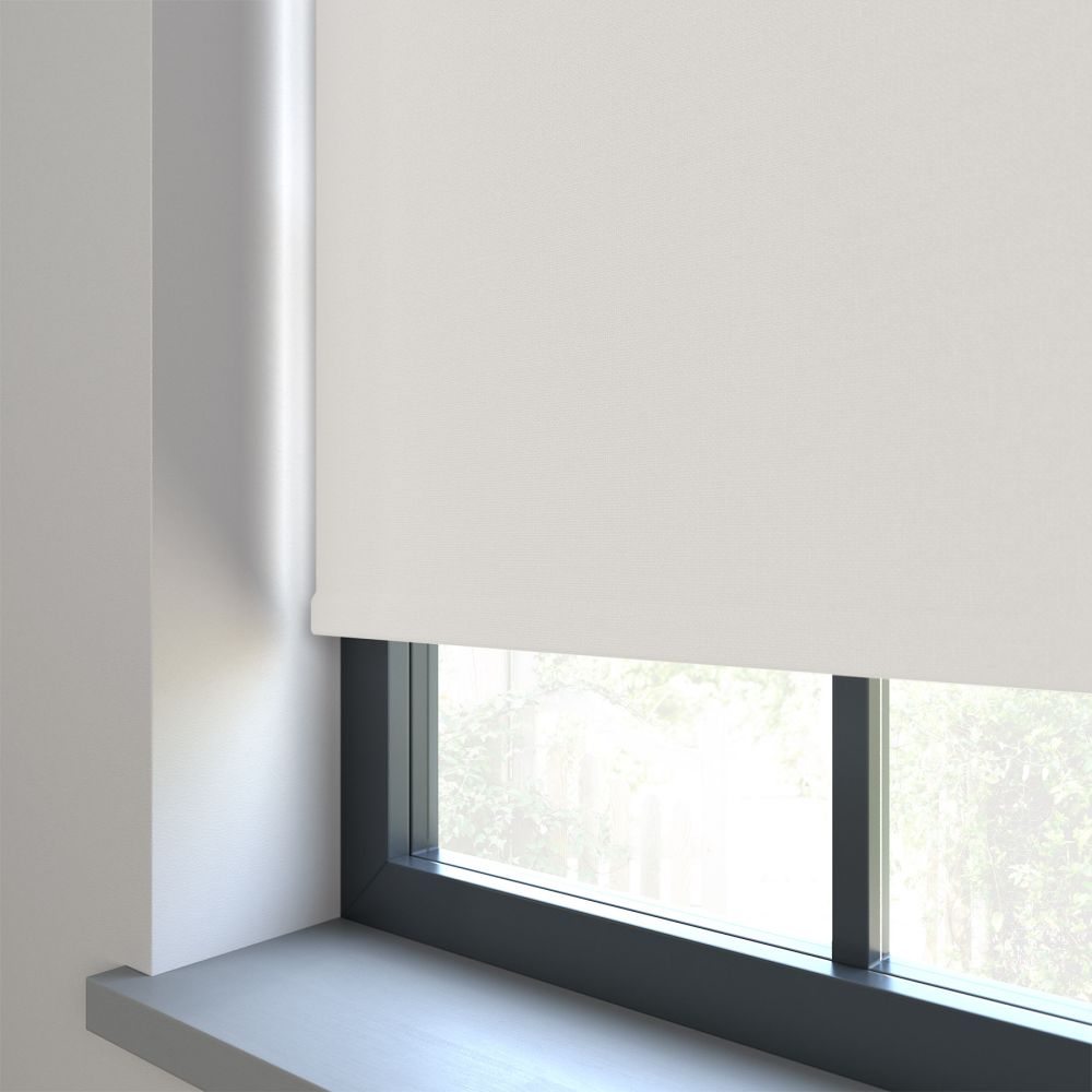 Amor Pure Roller Blind