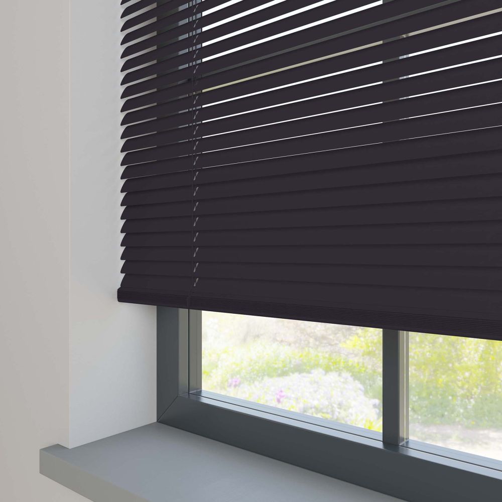 Grain Black Aluminium Venetian
